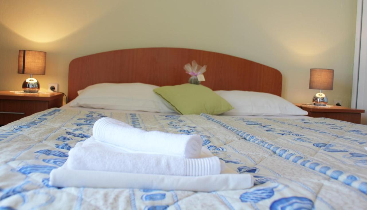 Guesthouse Podaca Camera foto